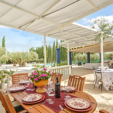 3 Bedroom Lovely In *